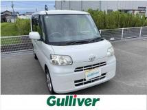 2011 Daihatsu Tanto