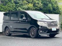 2013 Honda Step WGN