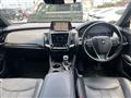 2018 Toyota Crown Hybrid