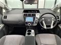 2012 Toyota PRIUS α