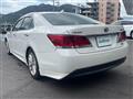 2013 Toyota Crown Hybrid