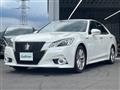 2013 Toyota Crown Hybrid