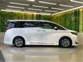 2024 Toyota Alphard Hybrid