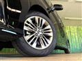 2025 Toyota Alphard Hybrid