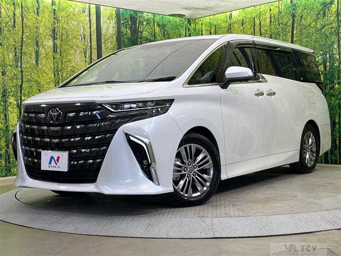 2023 Toyota Alphard Hybrid