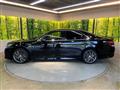 2013 Toyota Crown Hybrid