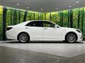 2018 Toyota Crown Hybrid