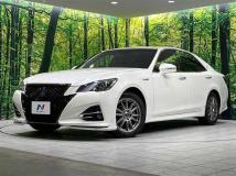 2018 Toyota Crown Hybrid
