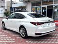 2019 Lexus ES