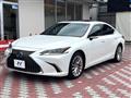 2019 Lexus ES