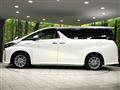 2019 Toyota Alphard Hybrid