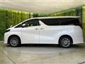2021 Toyota Alphard Hybrid