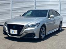 2018 Toyota Crown Hybrid