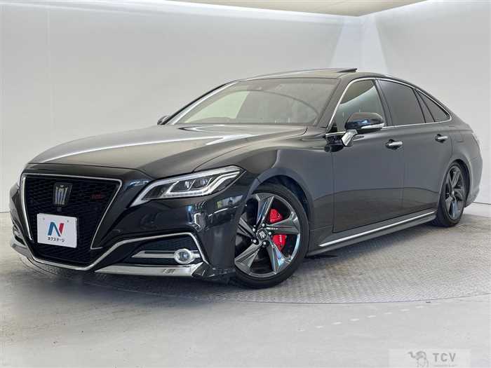 2020 Toyota Crown Hybrid