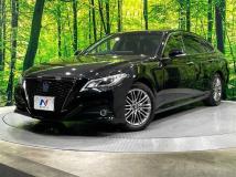 2020 Toyota Crown Hybrid
