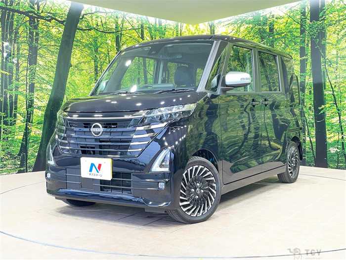 2023 Nissan ROOX