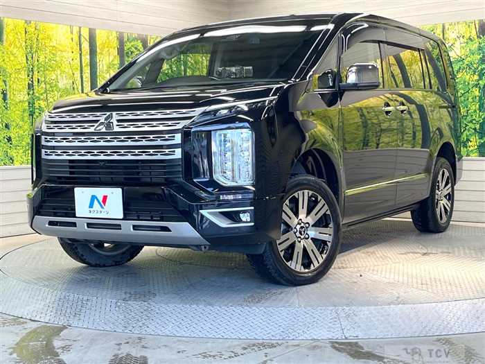 2022 Mitsubishi Delica D5