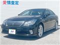 2010 Toyota Crown Hybrid