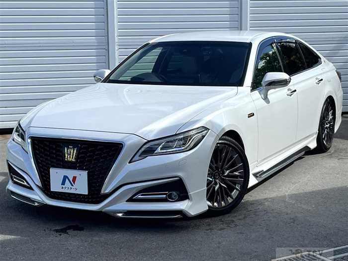 2021 Toyota Crown Hybrid