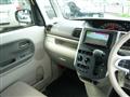 2016 Daihatsu Tanto