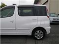 2004 Toyota Fun Cargo