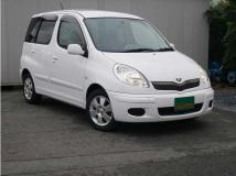 2004 Toyota Fun Cargo