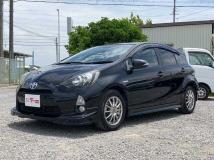 2013 Toyota AQUA