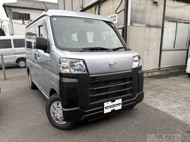 2023 Daihatsu Hijet Cargo