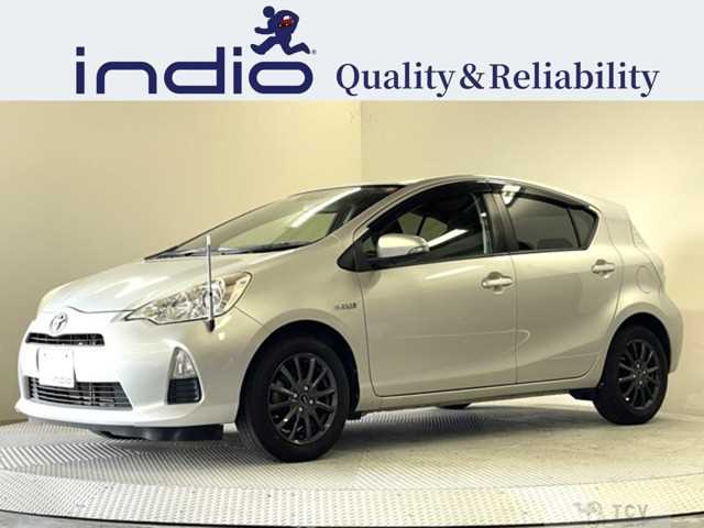 2013 Toyota AQUA