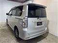 2012 Toyota Voxy