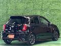 2017 Nissan March