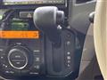 2011 Nissan ROOX