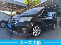 2013 Nissan Serena