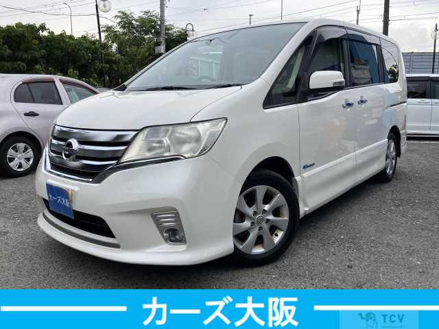 2011 Mitsubishi Delica D5