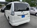 2011 Mitsubishi Delica D5
