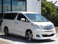 2013 Toyota Alphard Hybrid