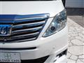 2013 Toyota Alphard Hybrid