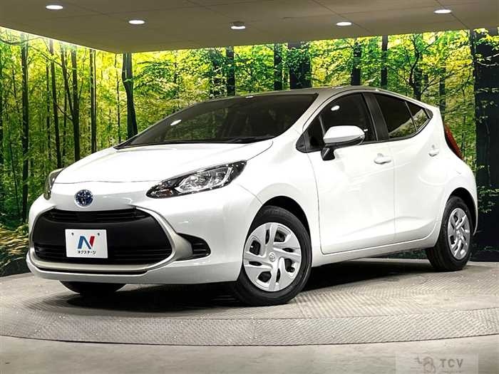 2024 Toyota AQUA
