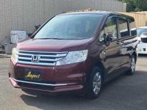 2013 Honda Step WGN