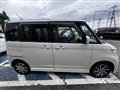 2010 Nissan ROOX