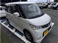 2010 Nissan ROOX