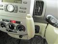 2011 Daihatsu Tanto