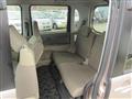 2011 Daihatsu Tanto