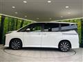 2025 Toyota Voxy