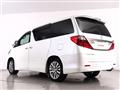 2013 Toyota Alphard G