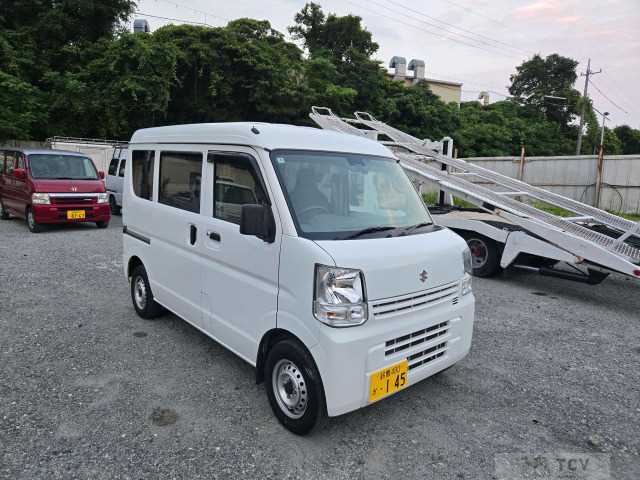 2018 Suzuki Every