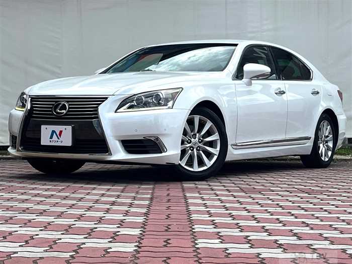 2014 Lexus LS