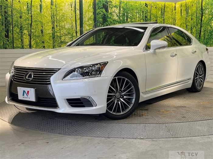 2013 Lexus LS