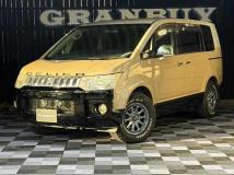 2008 Mitsubishi Delica D5