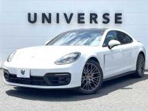 2022 Porsche Panamera